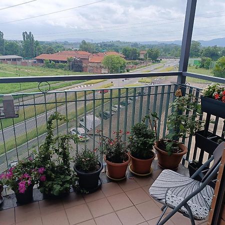 Ferienwohnung In Casa Zoe Venaria Reale Exterior foto